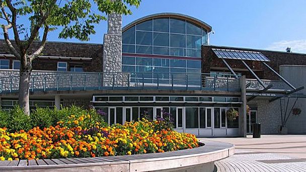 Центр искусств Shadbolt в Британской Колумбии