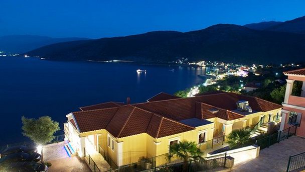 Деревня Агия Ефимия на Кефалонии