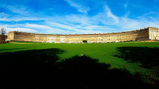 Королевский полумесяц в Англии