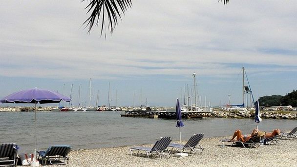 Пляж Ипсос на Керкире