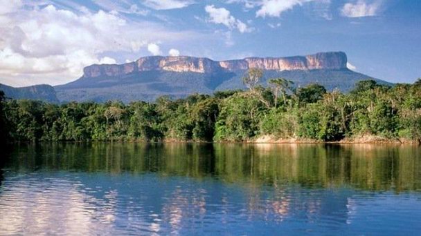 Река Антабарес в Сьюдад-Боливаре