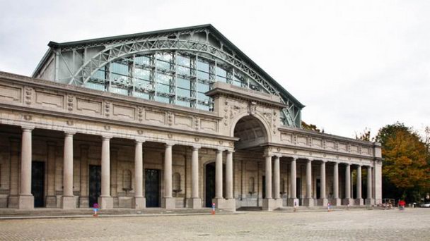 Выставочный павильон в Парке Юбилея в Брюсселе