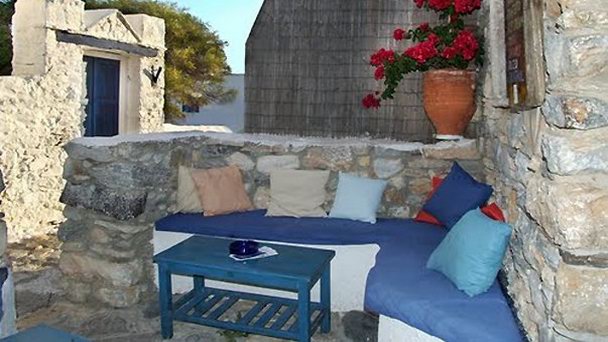 Кафе-бар Scholio на Наксосе Кафе-бар Scholio на Наксосе