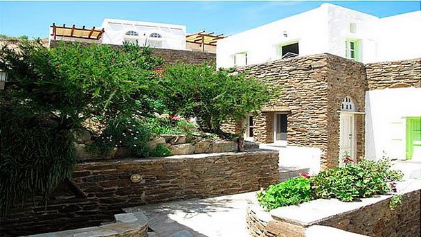 Дайвинг-центр Паесино в Тиносе