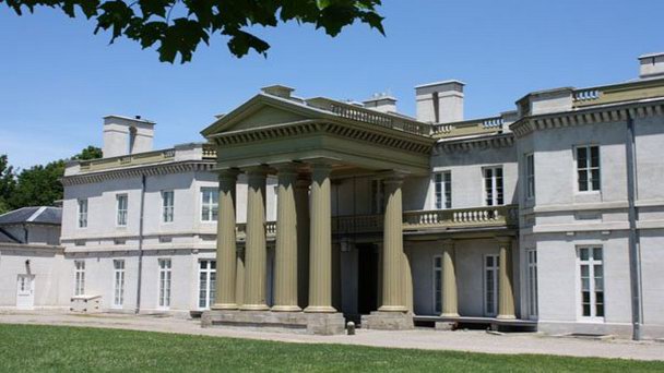 Замок Dundurn в Онтарио