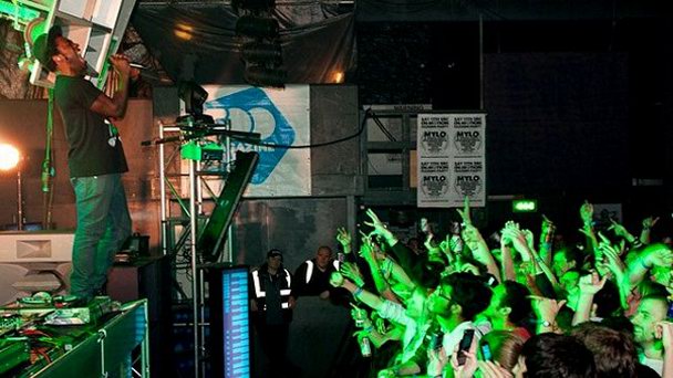 Клуб Motion в Англии