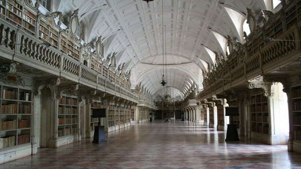 Дворец Мафра в Лиссабоне