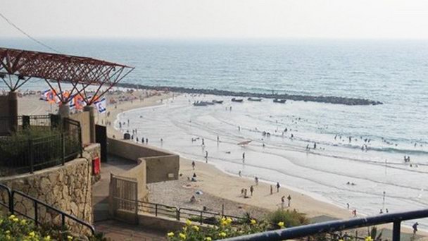 Пляж Амфи в Нетании Пляж Амфи в Нетании