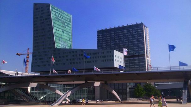 Железнодорожный вокзал Лилль Европа в Нор-Па-де-Кале