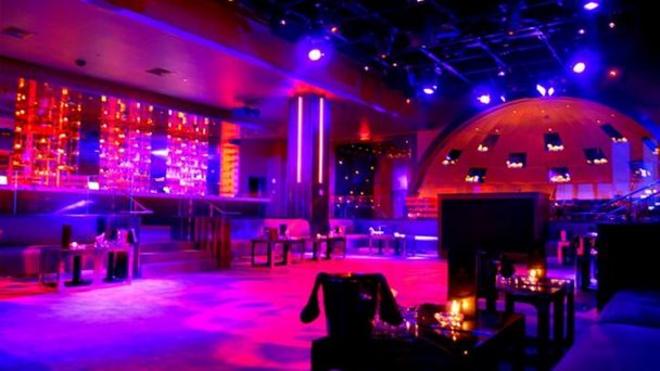 Ночной клуб Zink в Дубае Ночной клуб Zink в Дубае