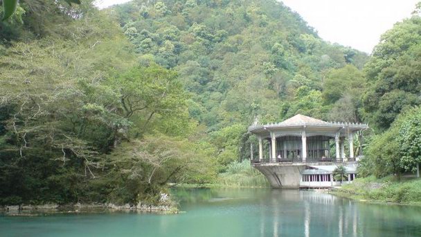 Павильон ж/д станции «Псырцха» в Новом Афоне в Новом Афоне