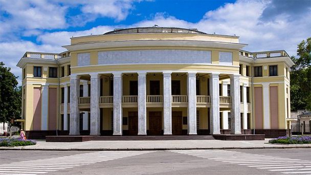 Приднестровский государственный театр драмы и комедии в Тирасполе