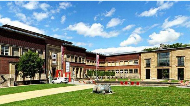 Музейный комплекс Эренхоф в Дюссельдорфе