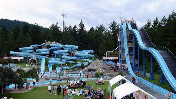 Аквапарк Cultus Lake в Британской Колумбии