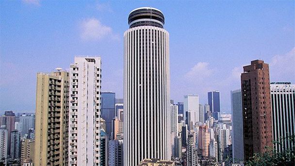 Небоскреб Hopewell Centre в Гонконге