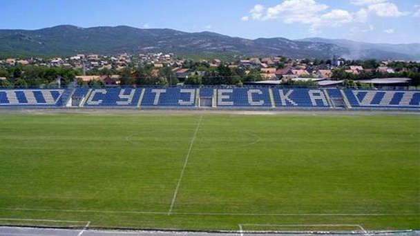 Стадион «Градски Никшич» в Подгорице Стадион «Градски Никшич» в Подгорице