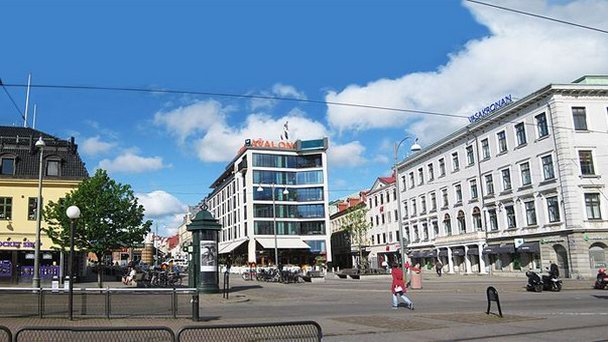 Площадь Кунгспортсплатсен в Гетеборге Площадь Кунгспортсплатсен в Гетеборге