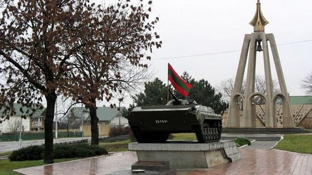 Мемориал Памяти и Скорби в Кишиневе Мемориал Памяти и Скорби в Кишиневе