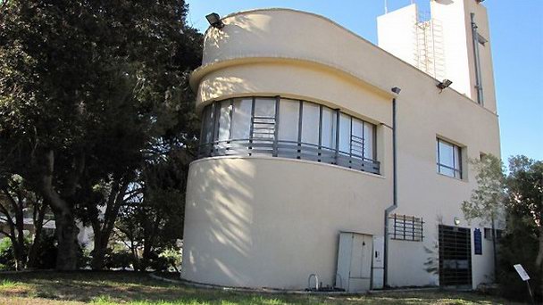 Музей Хосмаса в Тель-Авиве