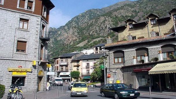 Район Барри Антик в Андорре ла Велла