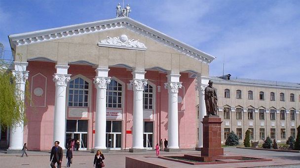 Киргизский национальный университет в Бишкеке
