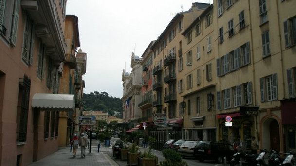 Старый город Ниццы на Лазурном береге