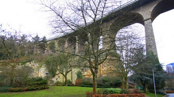 Старый мост Passerelle в Люксембурге