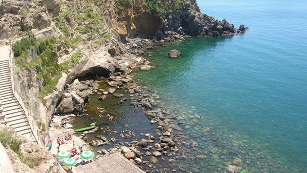 Источник Сорджето в Искье Источник Сорджето в Искье