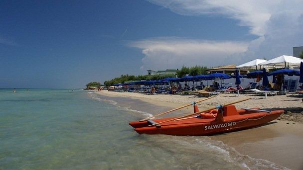 Пляж Торре Канне в Апулии Пляж Торре Канне в Апулии