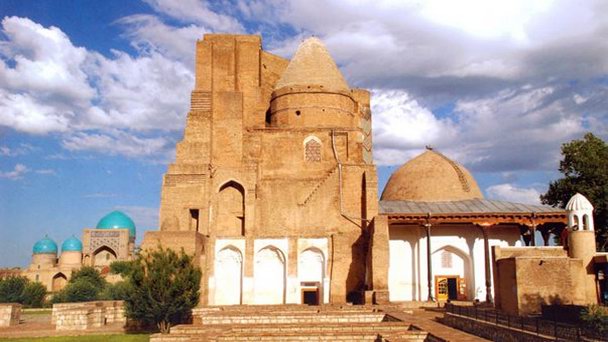 Men shunday chiroyli yuz bilan keldim Xarkov Zmiev porno