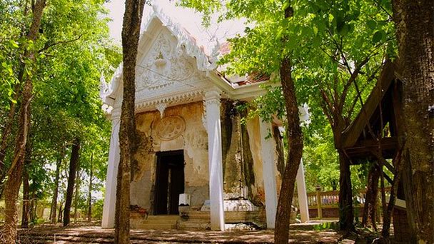 Храм Ват По Банг Кла в Бангкоке