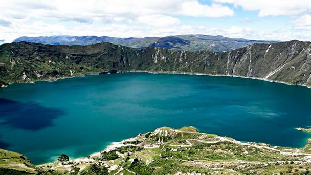 Кратер Килотоа в Кито Кратер Килотоа в Кито