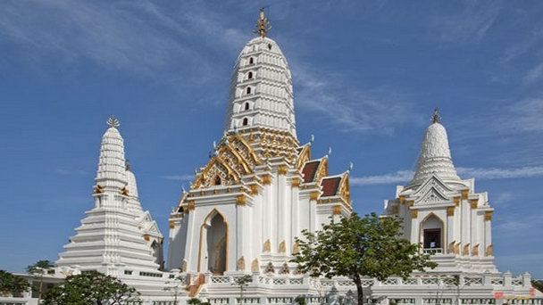 Храм Ват Пхитчая Ятикарам Воравихан в Бангкоке Храм Ват Пхитчая Ятикарам Воравихан в Бангкоке
