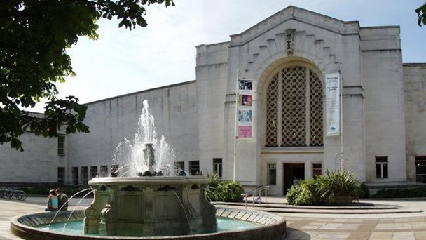 Городская Художественная Галерея в Англии