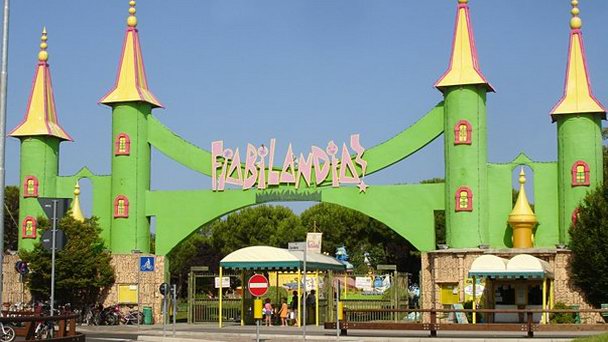 Парк развлечений Fiabilandia в Римини