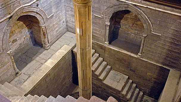 Нилометр в Каире Нилометр в Каире