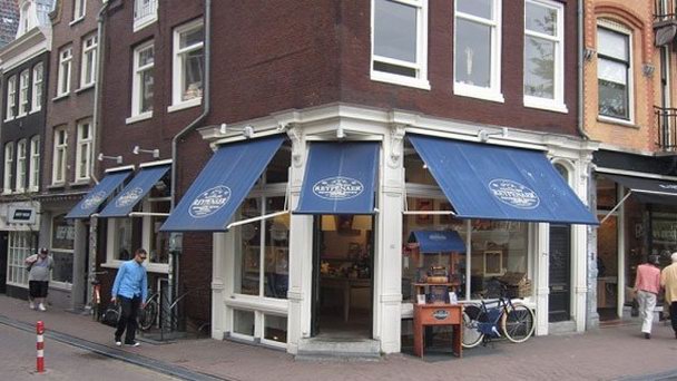 Сырная лавка Reypenaer в Амстердаме