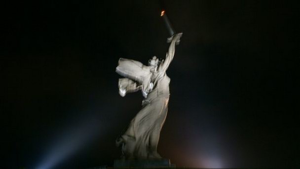 Скульптура «Родина-мать зовёт!» в Волгограде