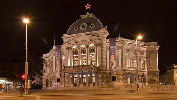 Фолькстеатр в Вене