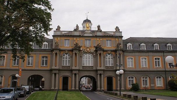 Кобленские ворота в Северном Рейн-Вестфалии Кобленские ворота в Северном Рейн-Вестфалии