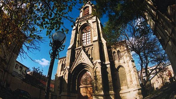 Церковь Спасителя в Баку