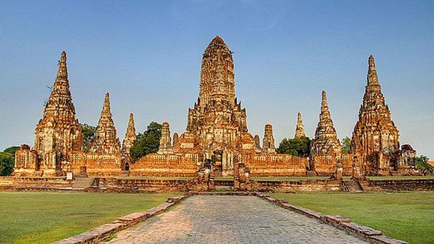 Храм Ват Чай Ваттханарам в Айютайи