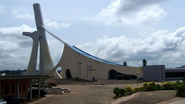 Собор Святого Павла в Абиджане