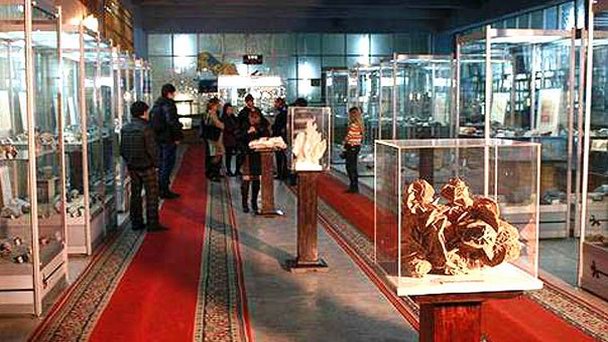 Геологический музей Узбекистана в Ташкенте