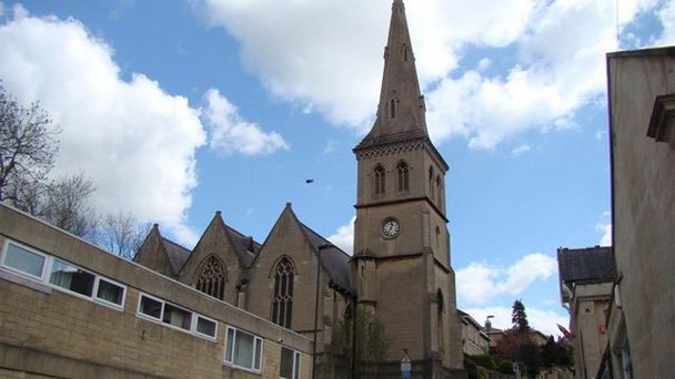 Церковь Святого Матфея в Видкомбе в Англии