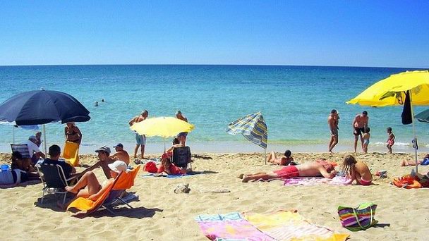 Пляж Кампомарино в Апулии