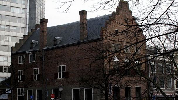 Дом Дракенбург в Утрехте