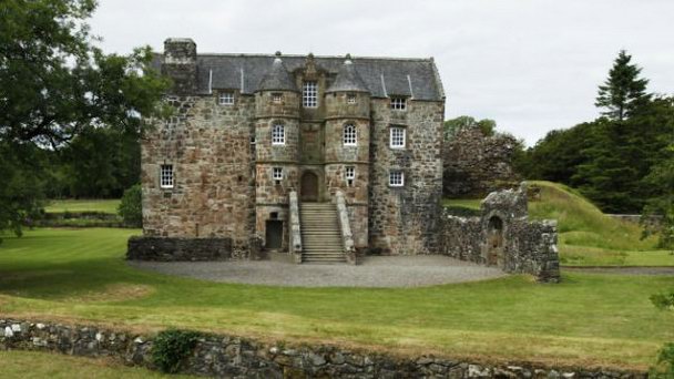 Замок Rowallan в Шотландии Замок Rowallan в Шотландии