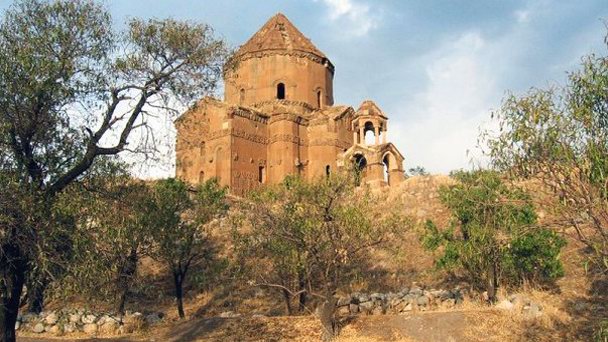 Церковь Сурб Хач в Карсе