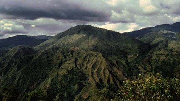 Вулкан Серро-Мачин в Армении